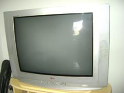 Vendo TV de 29° da LG